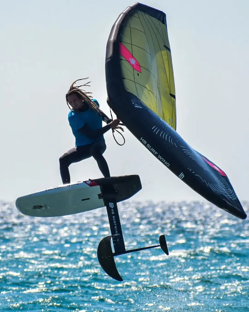 Paul Misto en wingfoil, moniteur KWM